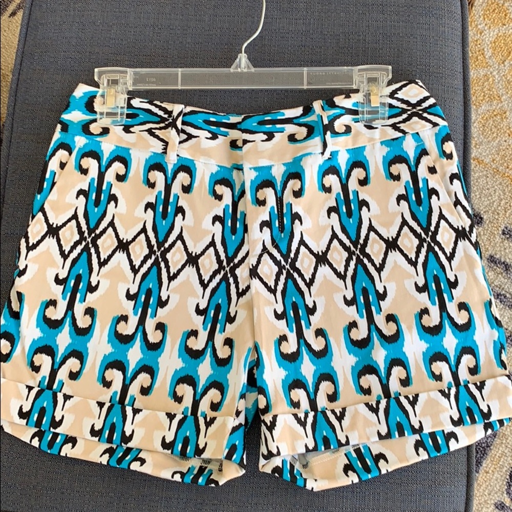 I-N-C woman’s shorts
